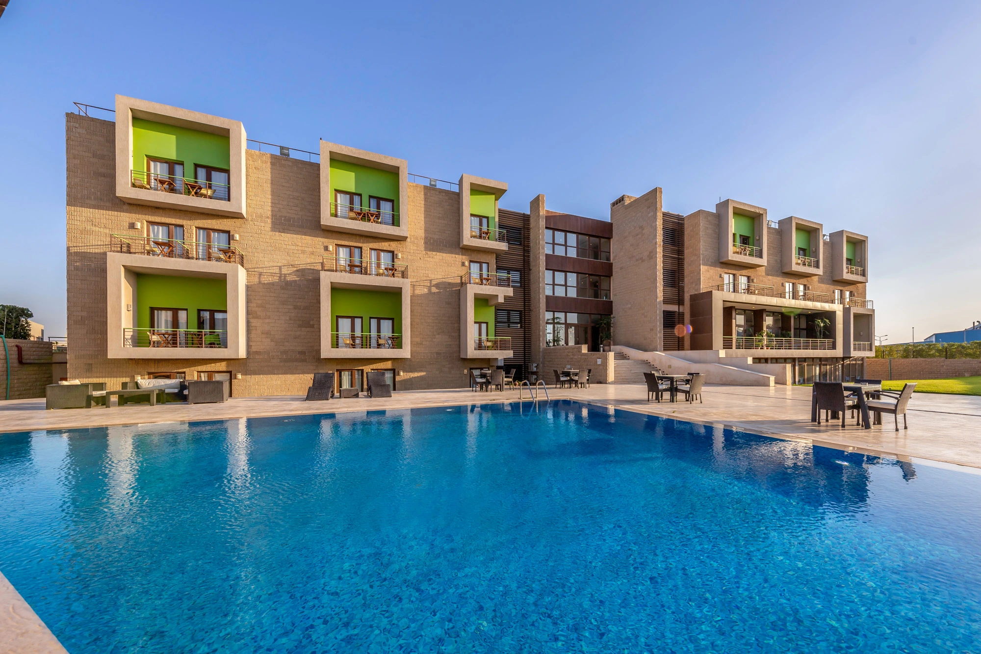 E2 Lodge exterior and pool